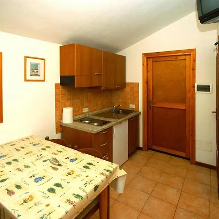 Semesterbostad Bungalow With Free Water Park Entry At Villaggio Il Paese Di Ciribi, *